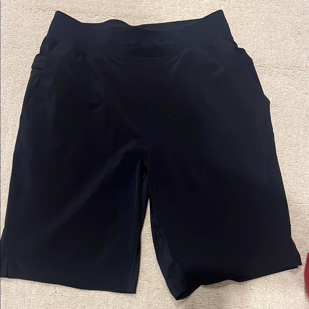 Black Lululemon Short